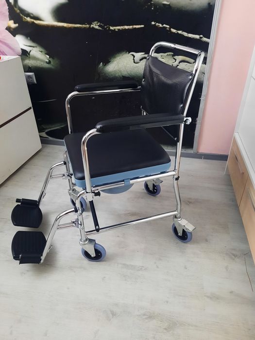 Комбиниран стол-тоалетна,кожен