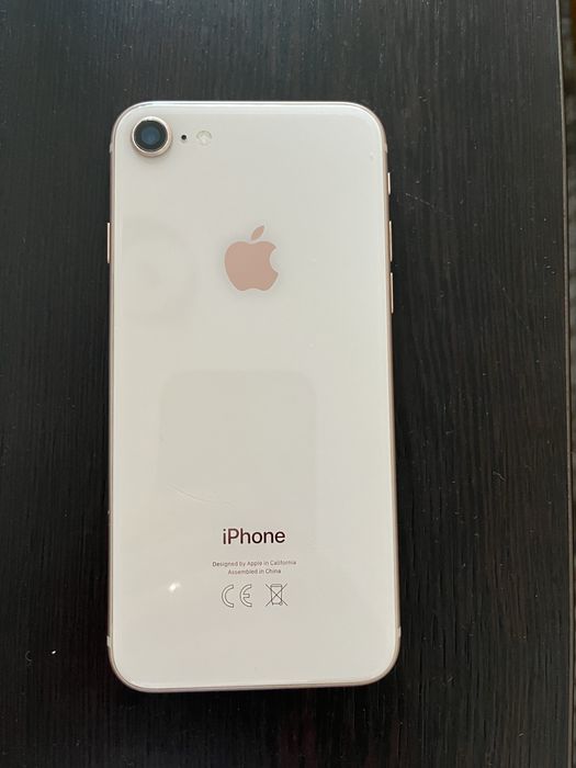 Прода се IPhone 8