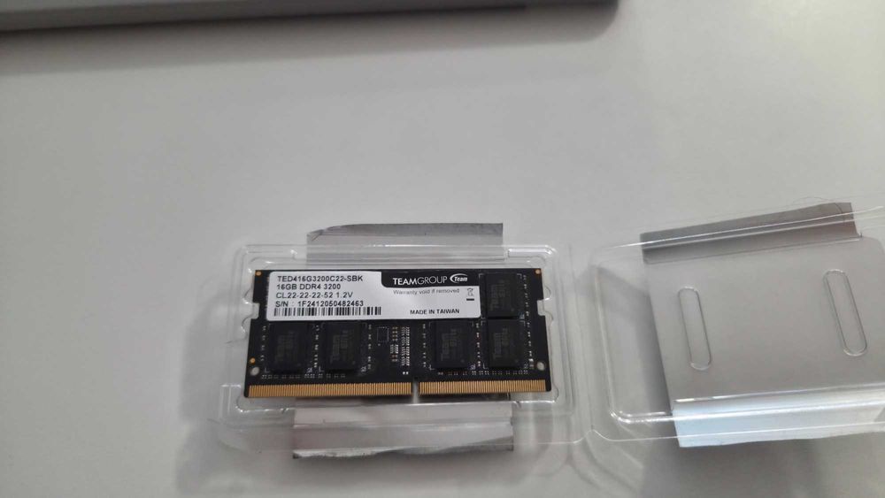 продавам рам памет за лаптоп Team Group DDR4 16GB 3200 MHz