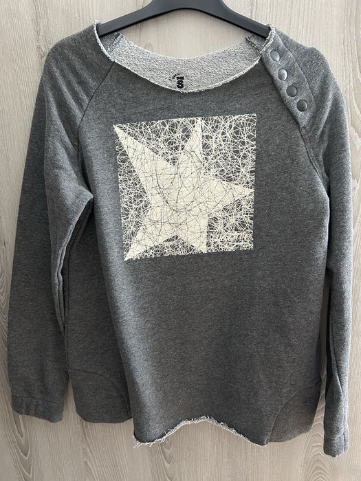 Дамски блузи с дълъг ръкав