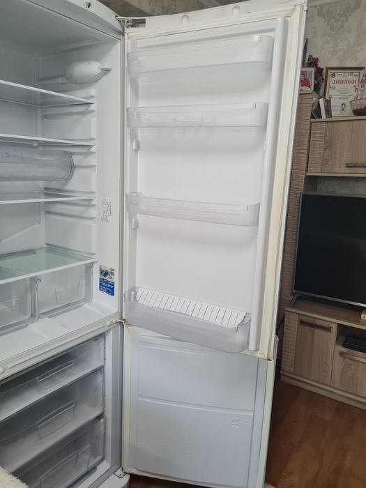 Холодильник Индезит