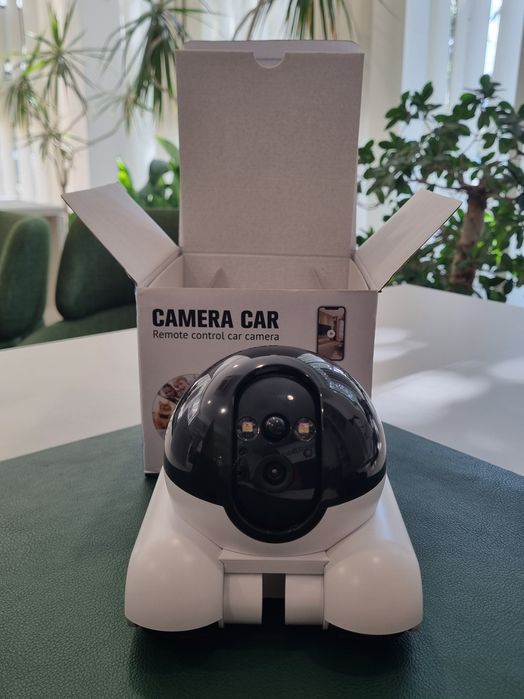 Robot inteligent mobil cu Cameră Supraveghere HD, Control din Telefon – Nou la cutie