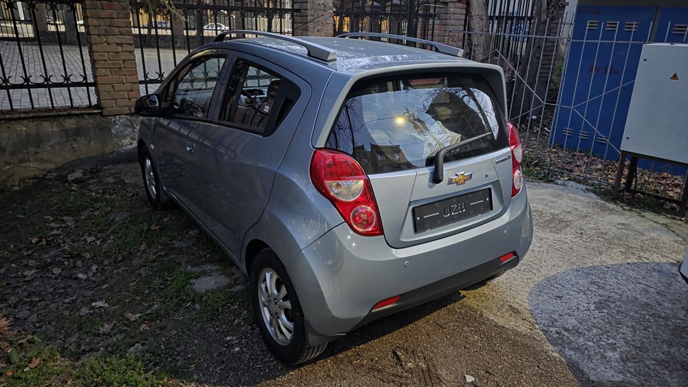 Chevrolet Spark автомат 2019 года