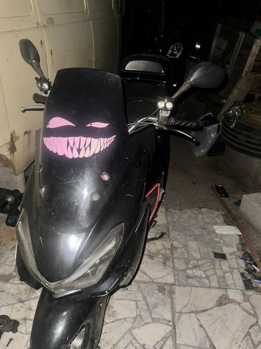 Продам скутер срочно