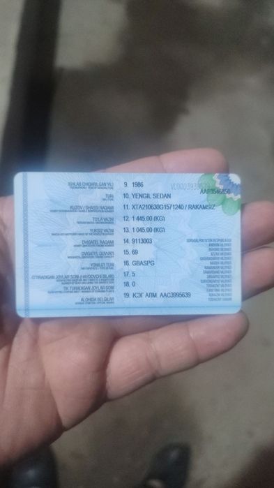 Lada vaz 2106 sotiladi