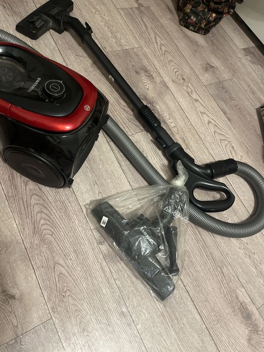 Продам пылесос Самсунг