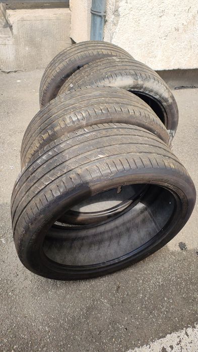 4 anvelope de vânzare