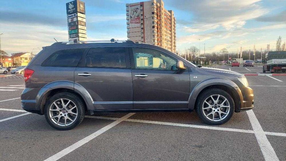 VAND FIAT FREEMONT 2015 Versiunea cu cel mai bun echipamet, IMPECABILA MASINA