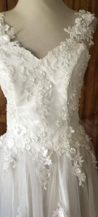 Сватбена/бученска рокля