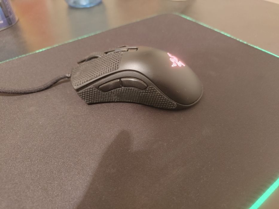 Razer DeathAdder V2 Min мишка + Razer - Goliathus Chroma подложка