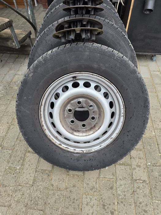 Jante  Mercedes Sprinter cu cauciuc cu tot..