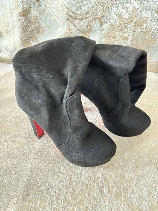 Продам платье и ботфорт