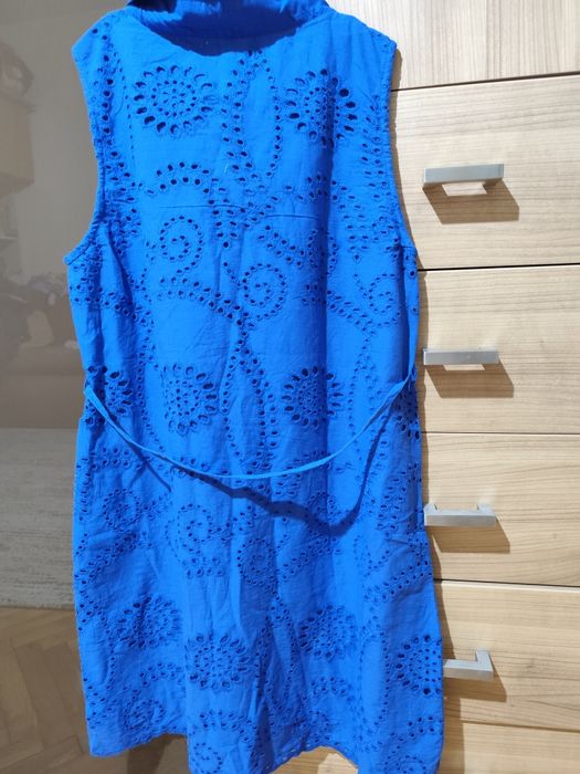 Нова дамска рокля