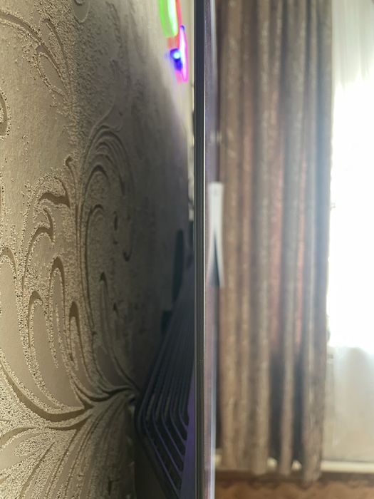 Продам телевизор LG oled