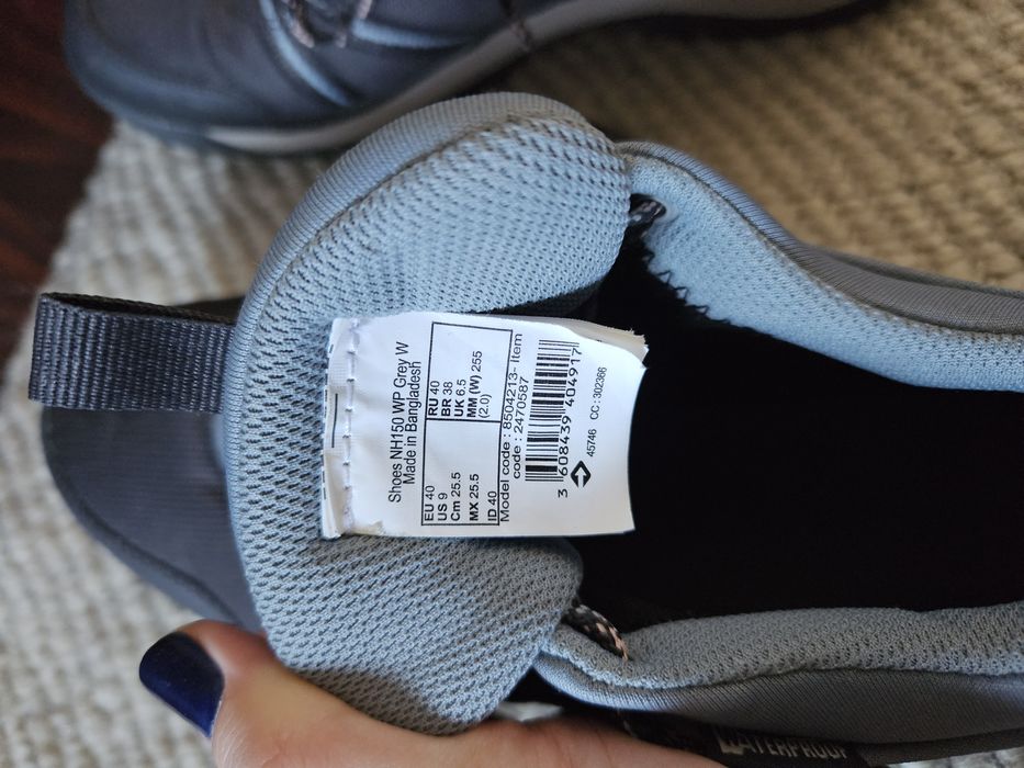 Bocanci impermeabili Quechua