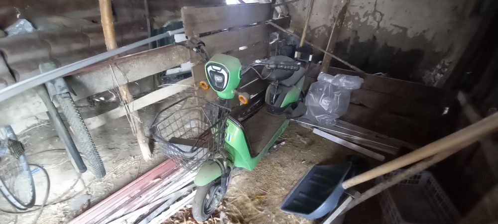 Мопед Evestar 2025