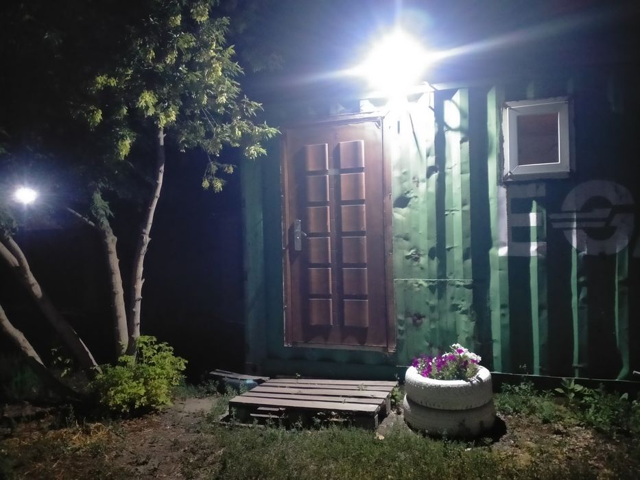 Продам баню в контейнере 20