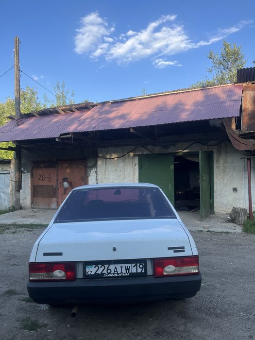 ВАЗ 21099, 1999года