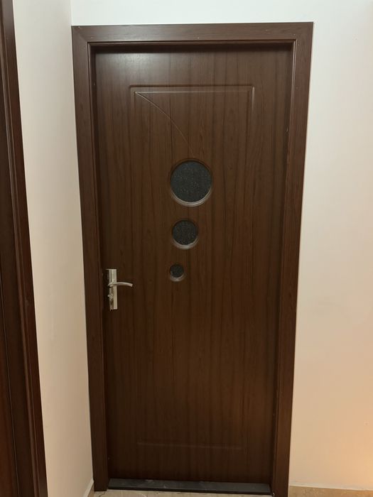 Usi/usa de interior baie, bucatarie, camere