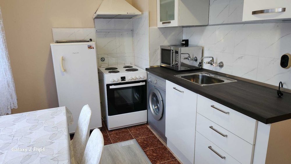 Дава се под наем Едностаен апартамент в София, Люлин 8 - 49 кв.м за 398.82 € - Снимка #3