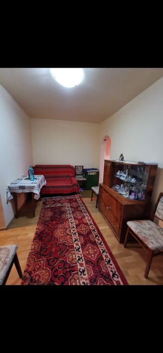 Vand apartament 2 camere
