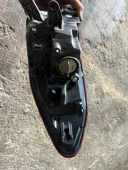 Stopuri stop lampa triple aripa stanga dreapta BMW X2 F39 cod 7420737 7420738 F03688000H F03687000H