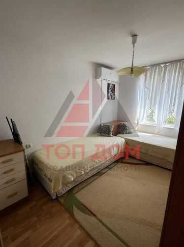 Дава се под наем Тристаен апартамент в Варна, Колхозен пазар - 72 кв.м за 561 € - Снимка #4