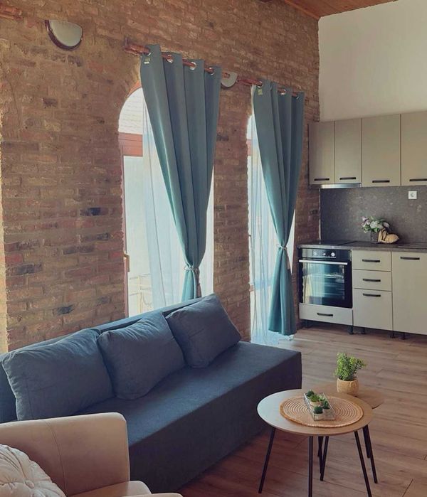 Нощувки в сърцето на Варна