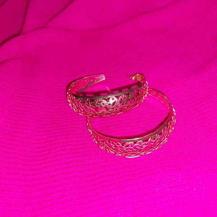 Продам новые серьги