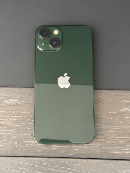 Iphone 13 зелен 128гб
