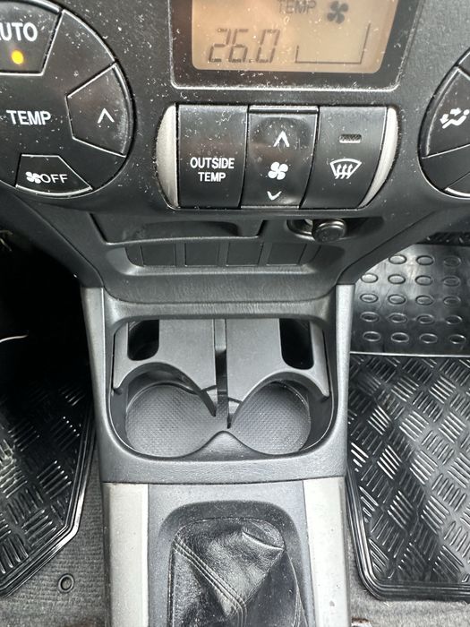 Тойота Рав4 2.0д 116к на части!