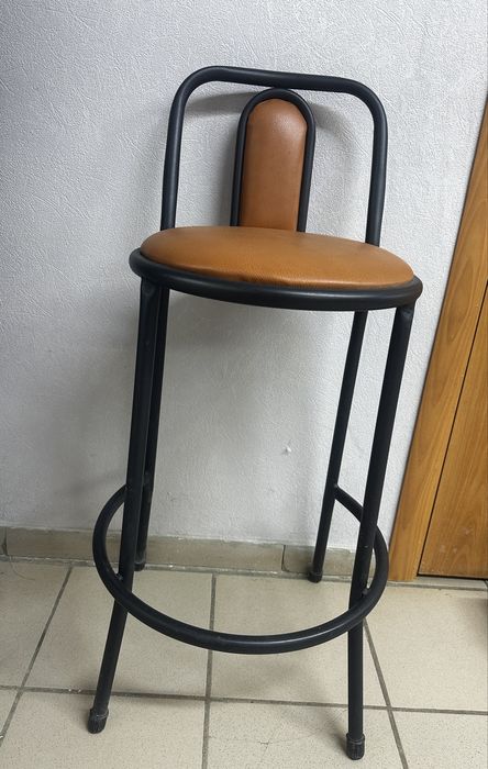 Барный стул