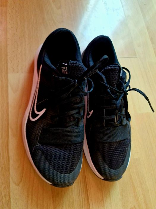 Дамски маратонки 39номер