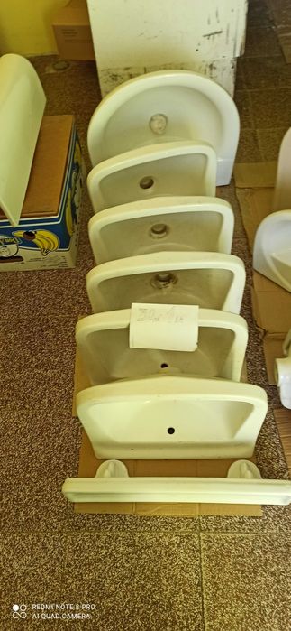 Мивки за баня санитарен фаянс