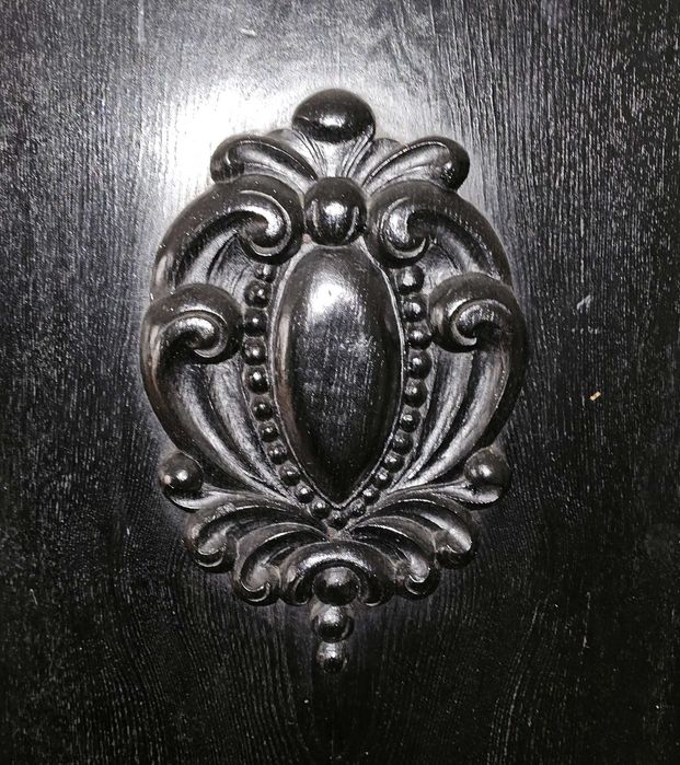 Mobilier de colectie - maro / negru