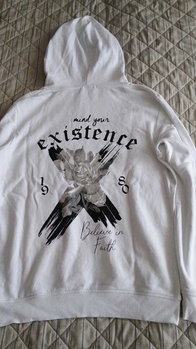 Мъжки нови тениски, суитчър