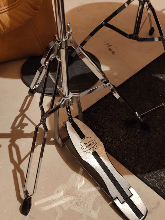 Барабаны Yamaha Rydeen + проф стойка