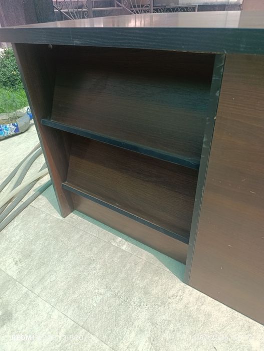 Продам стол для кассы