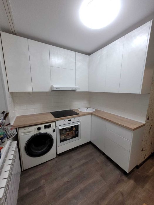 Кухонные гарнитуры.