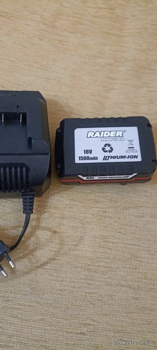 Батерия и зарядно