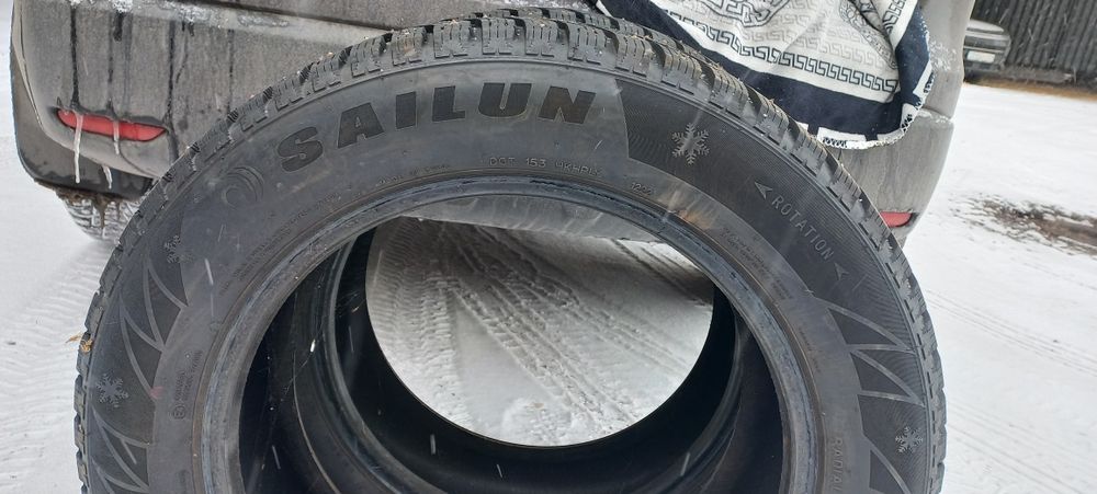 Продам зимние шины SAILUN