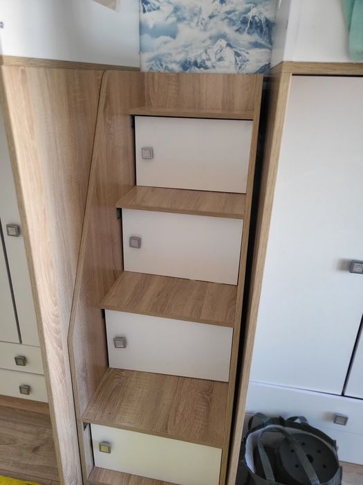 Продам 2 кровати 3в 1