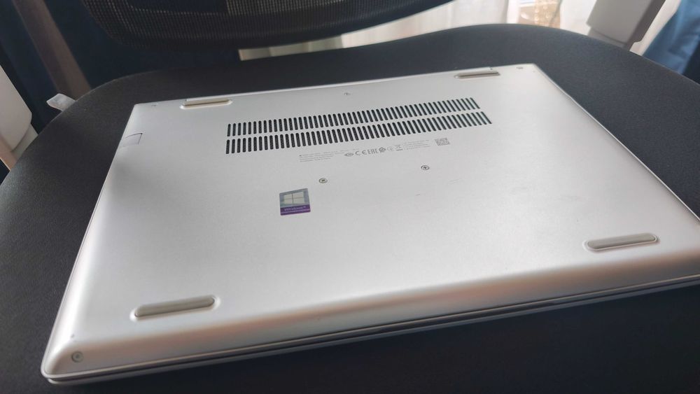 Лаптоп HP ProBook 440 G6  256ssd 16gb ram