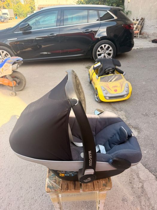 Scoica auto copii Maxi-Cosi Peble pro