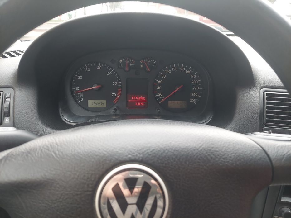 Volkswagen golf 4