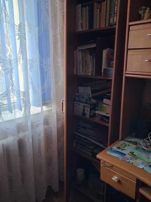 Продается мебель для дома  и офиса.