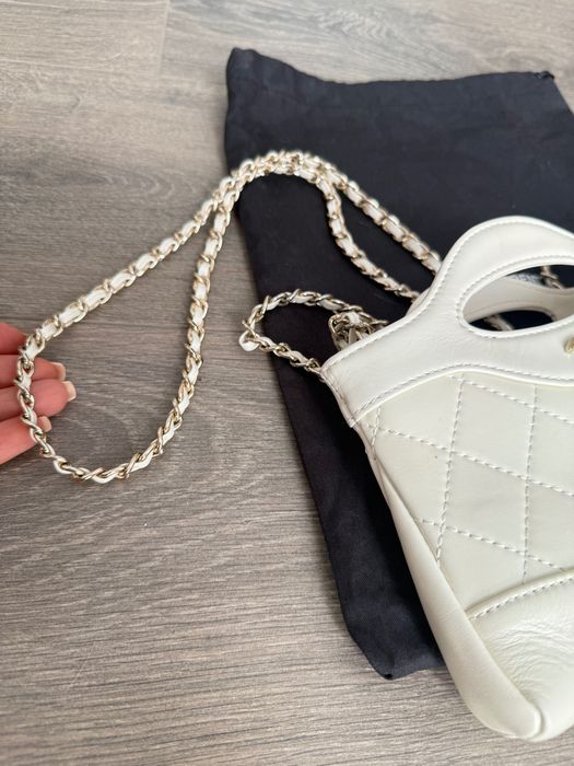 Чанта Chanel бяла