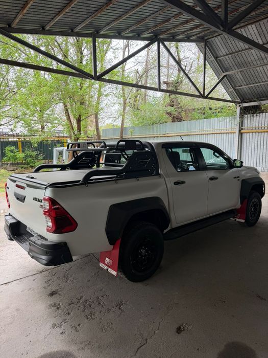 Продам багажник на хайлюкс