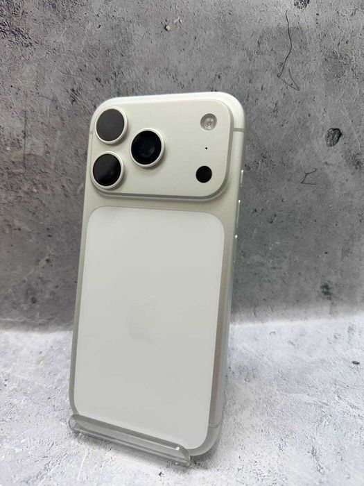 Apple IPhone 17 Pro(e-sim)Жезказган Сейфуллина 53 Досжан(120/6922)