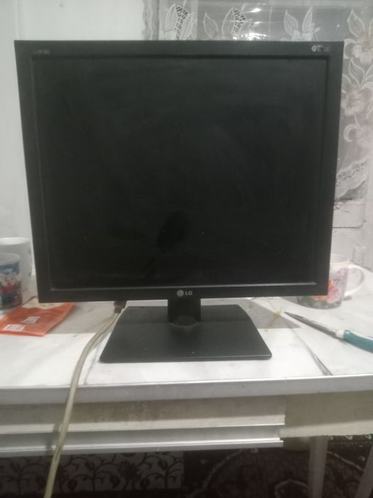 Монитор LG от компьютера